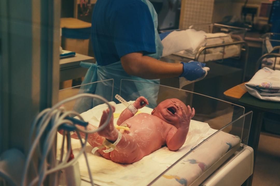 Joyous Arrival: Heartwarming Birth Experience at West Boca